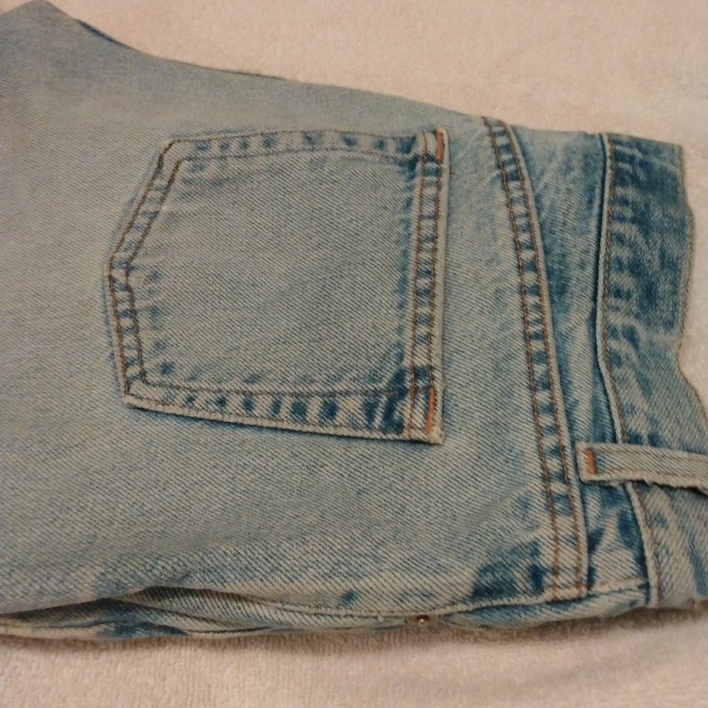 London Jeans Straight Leg Button Fly 10L